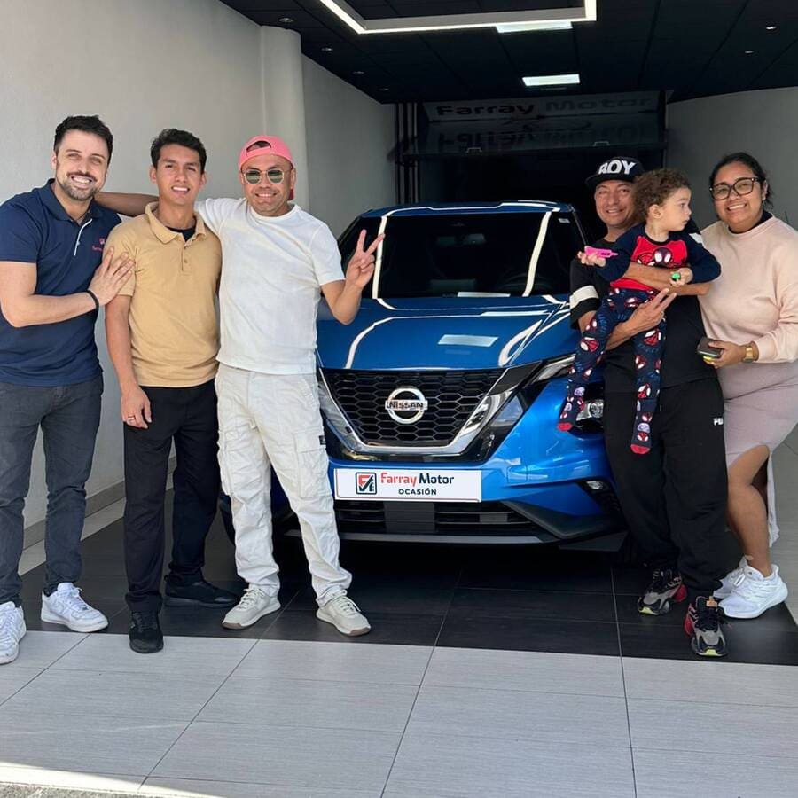 Luis Alberto, Claudia y Carlos