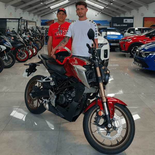 José Luis y Yosandry, padre e hijo: dos generaciones, una misma pasión sobre ruedas